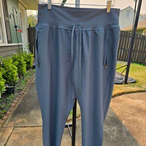 Old Navy High Rise Jogger Go-Dry Powersoft Zipper Pockets - Grey/Green